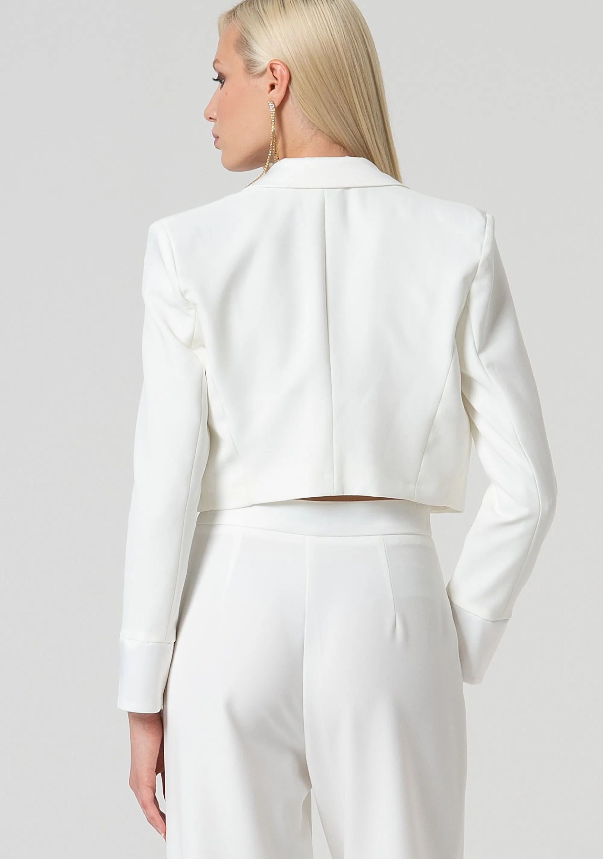 Blazer jacket cropped and opened